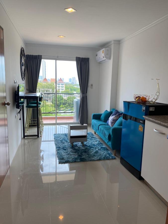 Trio Gems Condo, Pattaya Thailand Джомтьєн-Біч Екстер'єр фото